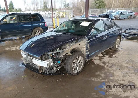 2021 Hyundai Sonata Sel z USA, uszkodzony, nr VIN 5NPEF4JA3MH102596